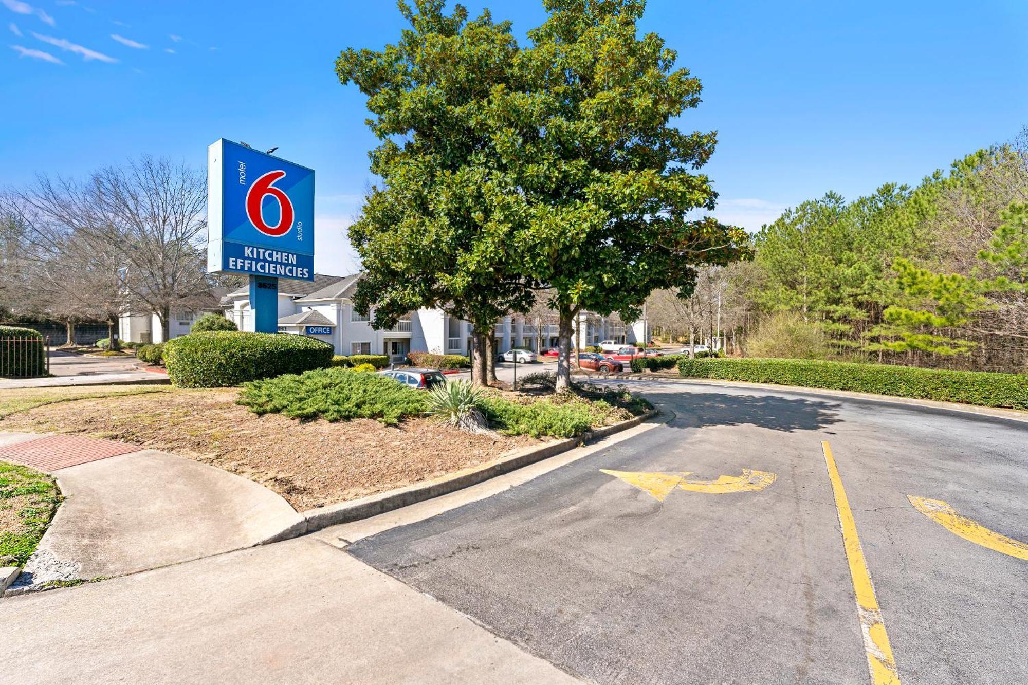 Motel 6 Duluth, Ga - Atlanta - Gwinnett Place 外观 照片